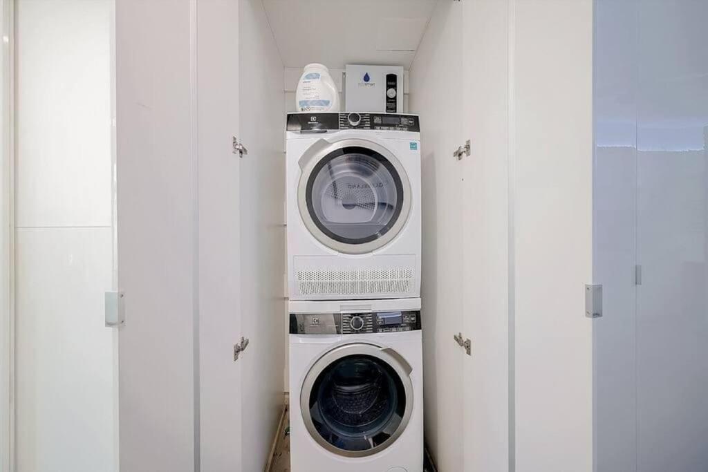 Tremont Smart 14 - A Kcm Property クリーブランド エクステリア 写真