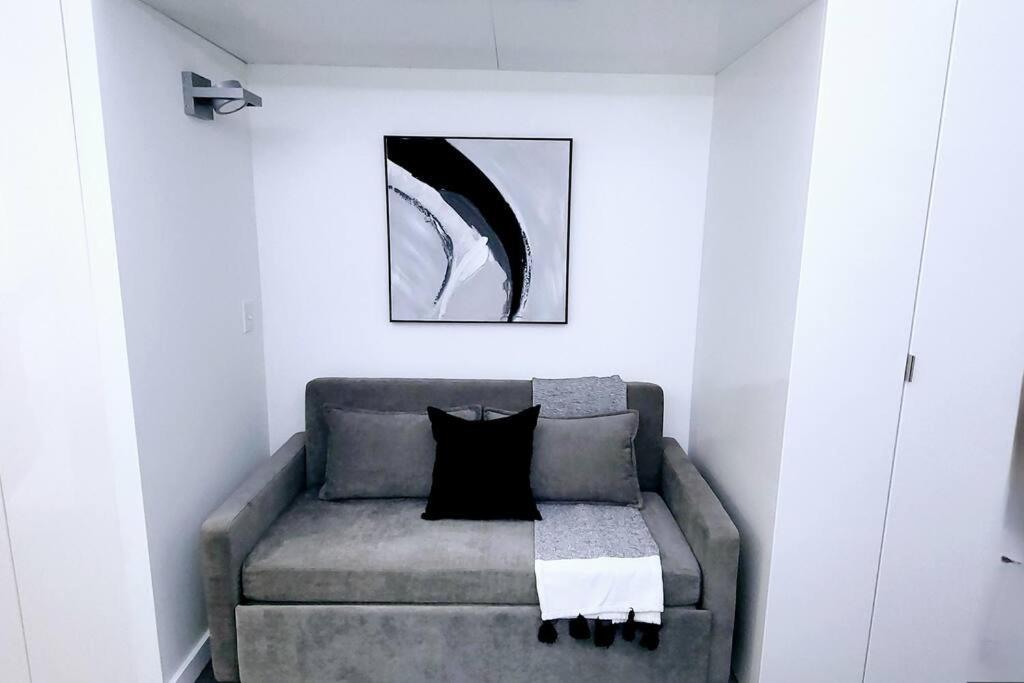 Tremont Smart 14 - A Kcm Property クリーブランド エクステリア 写真