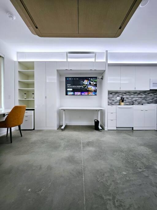 Tremont Smart 14 - A Kcm Property クリーブランド エクステリア 写真